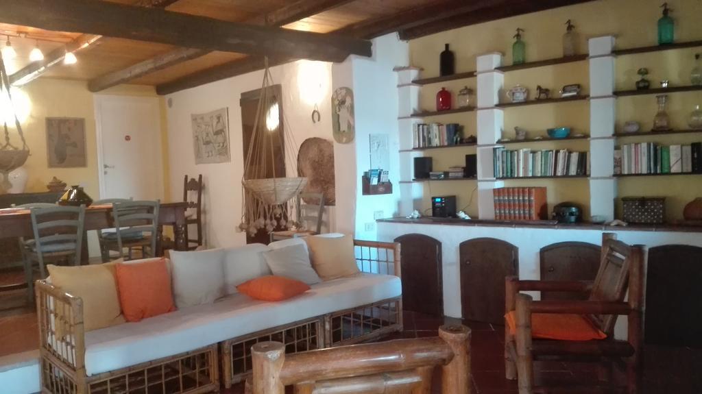 ホテルCasa Arancio オルビア エクステリア 写真